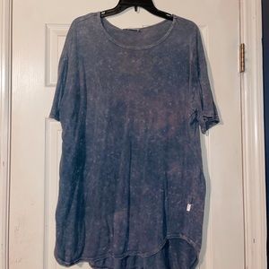 Adara, Size XL, Grey Washed Tee